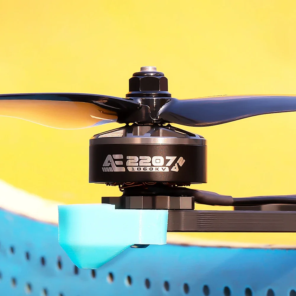 4 moteurs brushless AxisFlying - 5 Inch Propeller avis et prix